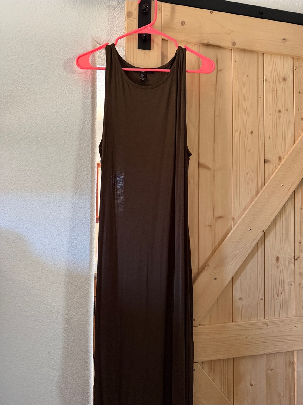 Sleeveless Maxi Dress